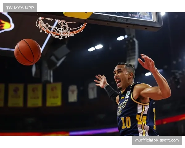 广东三支球队冠名赞助商盘点，东阳光马可波罗朗肽海本各领风骚